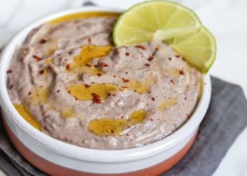 Black Bean Hummus
